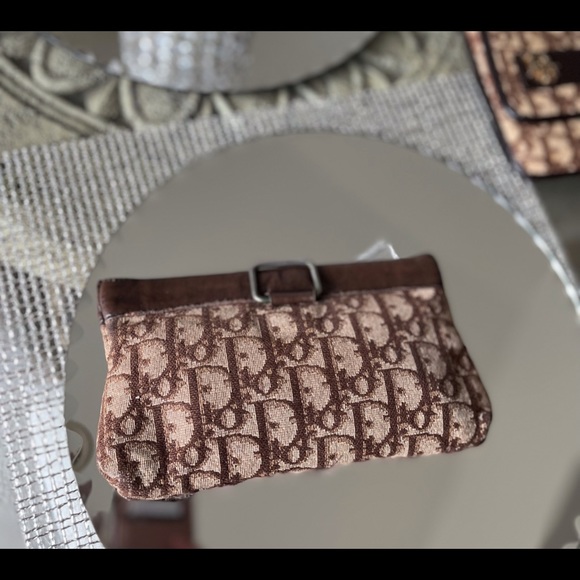 Vintage Christian Dior make up bag. - Picture 4 of 4